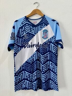 Forward Madison FC Hummel 2024 Home Football Shirt Soccer Jersey